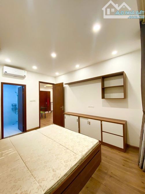 Căn hộ Apartment Tây Hồ 98m2x8 Tầng, View Hồ Tây, giá 40,8 tỷ. - 1