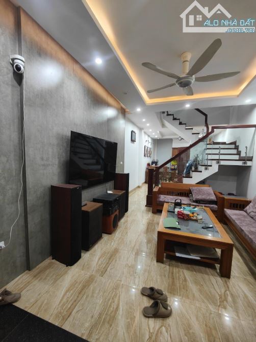 DÂN XÂY MỄ TRÌ HẠ – OTO – NỘI THẤT XỊN – 55M² – 4 TẦNG – 12 TỶ (ATL91515) - 1