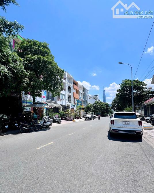 Nhà 1TRỆT/3LẦU - MT đường số 7 ngay Song Hành, An Phú - An Khánh Q2. DT 5x20. Giá 29 tỷ TL - 1