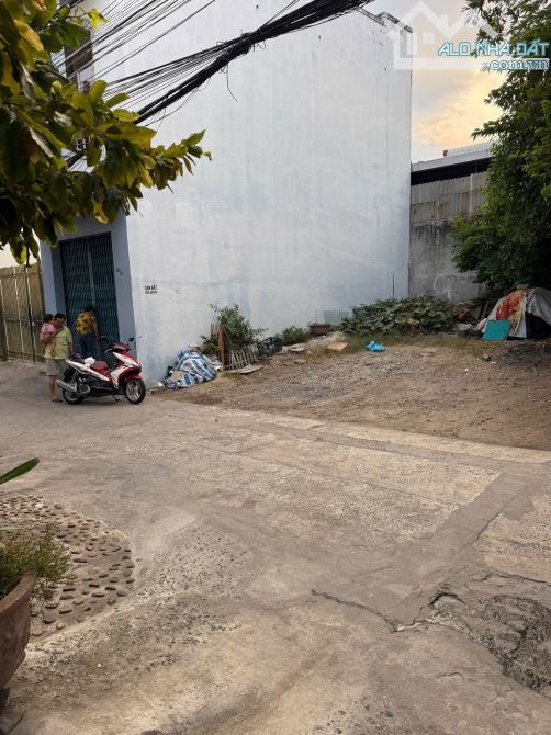 💝BÁN LÔ ĐẤT TẶNG NHÀ KHO HẺM Ô TÔ 4,5m PHƯỚC LONG giá 3,6ty Cách đường Lê Hồng Phong 30m - 1