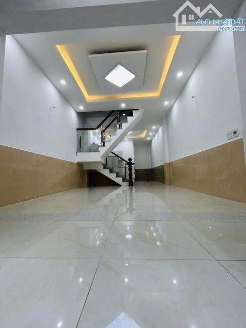 Chủ hạ chào 320 triệu, giá chào mới  nhích nhẹ 4T- 42M2 - HXH NGUYỄN THỊ BÚP - 1