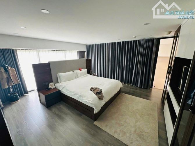 BÁN CĂN HỘ DUPLEX PENTSTUDIO 699 LẠC LONG QUÂN - 1