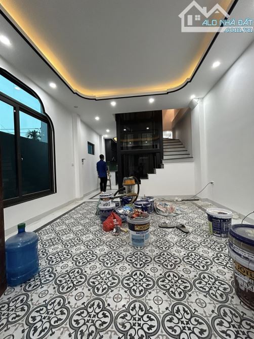 Bán nhà Trần Cung, 10m ô tô, sát phố, nội thất xịn sò, 40m2, 9 tỷ. - 1