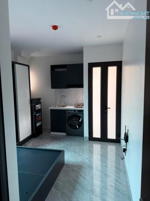 BÁN NHÀ VỊ TRÍ KIM CƯƠNG CẦU GIẤY 36 TỶ 125m² 8 TẦNG THANG MÁY Ô TÔ ĐỖ CỬA ĐẦY ĐỦ NỘI THẤT - 1