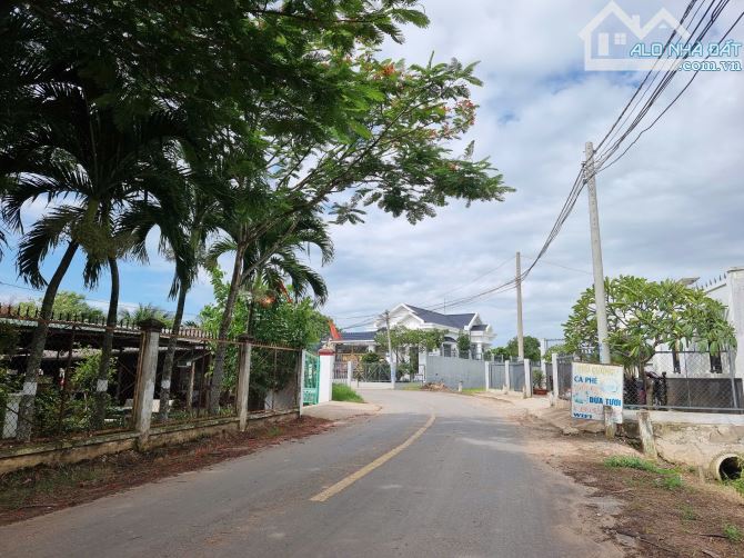 10x69 giá 6.8 tỷ đường nhựa Chùa Tháp. Cách tỉnh lộ 823D tầm 800m - 1