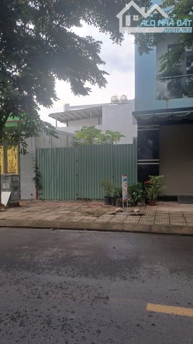 GIÁ RẺ - ĐẤT TÁI ĐỊNH CƯ SÂN BAY LONG THÀNH - sổ sẵn - vị trí đẹp. - 1