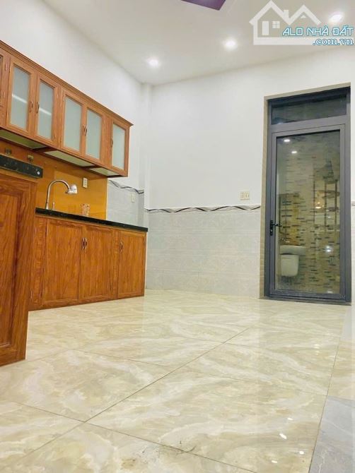 BÁN NHÀ ĐẸP SÁT TÂN KỲ TÂN QUÝ - ĐƯỜNG XE TẢI - ( 4X23M ) - 1