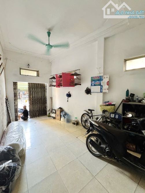 B.Á.N NHÀ MẶT PHỐ  SÁT LAI XÁ , Ô TÔ TRÁNH , LÔ GÓC,  KINH DOANH NGÀY ĐÊM  68M2, 12 TỶ 5 - 1