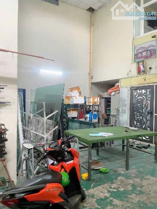 Nhà Xưởng 2 tầng đường QUỐC LỘ 1A, phường THẠNH XUÂN, Q12, dt 175m2 (8mx32m), Hẻm Ôtô - 1