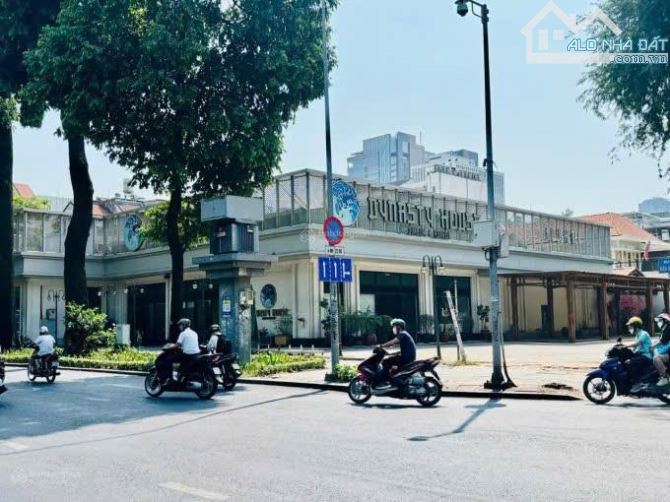 VIP- BIỆT THỰ 2 MT PHÙNG KHẮC KHOAN VÀ ĐIỆN BIÊN PHỦ- 55M X 40M- 2 TẦNG- ĐAKAO, QUẬN 1 - 1