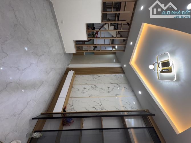 NHÀ ĐẸP TÂY SƠN –GẦN NGÃ TƯ SỞ - VỊ TRÍ VÀNG – 4 TẦNG - Ở LUÔN -  NHỈNH 4 Tỷ - 1