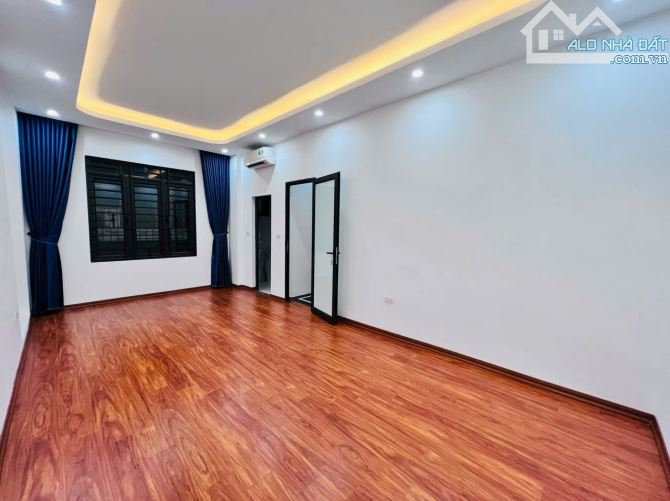 BÁN MẶT PHỐ TĂNG THIẾT GIÁP BẮC TỪ LIÊM KINH DOANH SIÊU ĐỈNH GIÁ ĐẦU TƯ  CHỈ 300 TRIỆU/M2 - 1