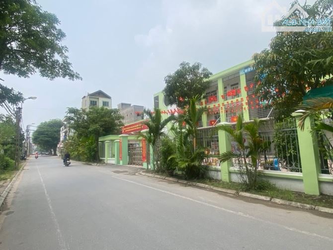 BÁN ĐẤT VÀNG TRÂU QUỲ – KINH DOANH – OTO TRÁNH – VỈA HÈ_ 70m2- 11,4 TỶ - 1