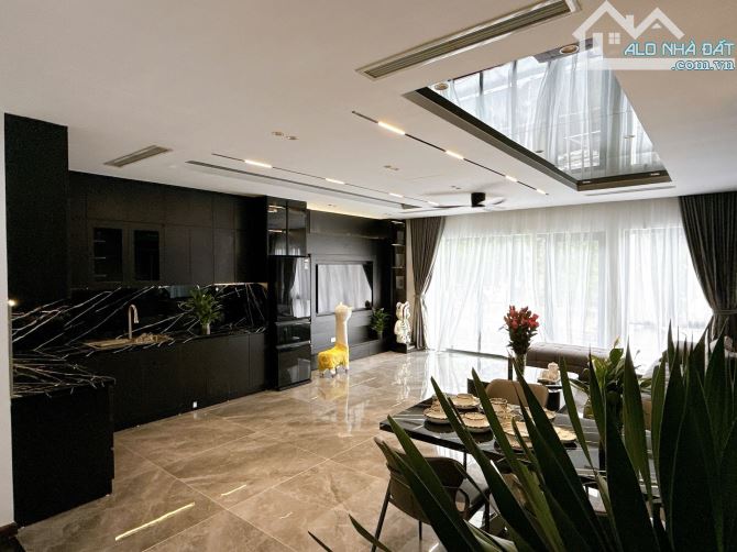 BÁN NHÀ LK KĐT ĐỊNH CÔNG. 80M2 - 6 TẦNG, THANG MÁY, GARA Ô TÔ. VỈA HÈ RỘNG. - 1