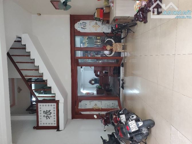 Nhà 4 tầng, 5m x 18m, hẻm xe tải kinh doanh, gần chợ, gần Emart Phan Huy Ích, hơn 10 tỷ - 1