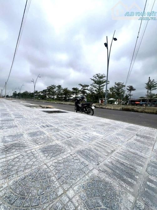 SIÊU PHÂM ĐẤT NỀN MẶT TIỀN ĐƯỜNG CHÂN MÂY, LĂNG CÔ, HUẾ GIÁ CHỈ 3,X TỶ - 1