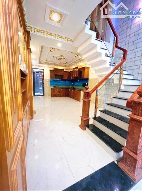 BÁN NHÀ ĐẸP SÁT HUƠ.G LỘ 2 - ĐƯỜNG XE TẢI - ( 5X26M ) - 1