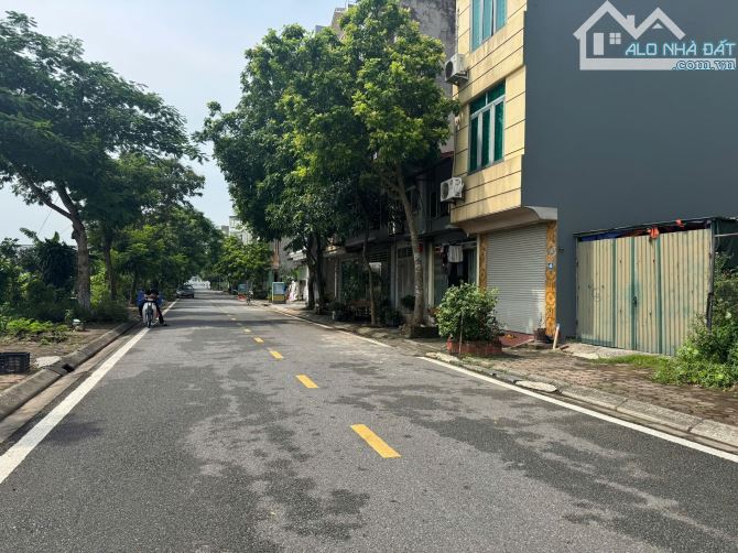 🔥 GIẬT MÌNH – 40m2 TĐC GIANG BIÊN chỉ 10,2 TỶ 😱 💥 - 1