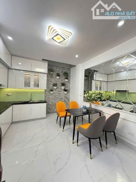 BÁN NHÀ LƯƠNG SỬ C - DIỆN TÍCH RỘNG - MẶT NGÕ THOÁNG - GẦN OTO TRÁNH - 45M2 - 9.6 TỶ - 1