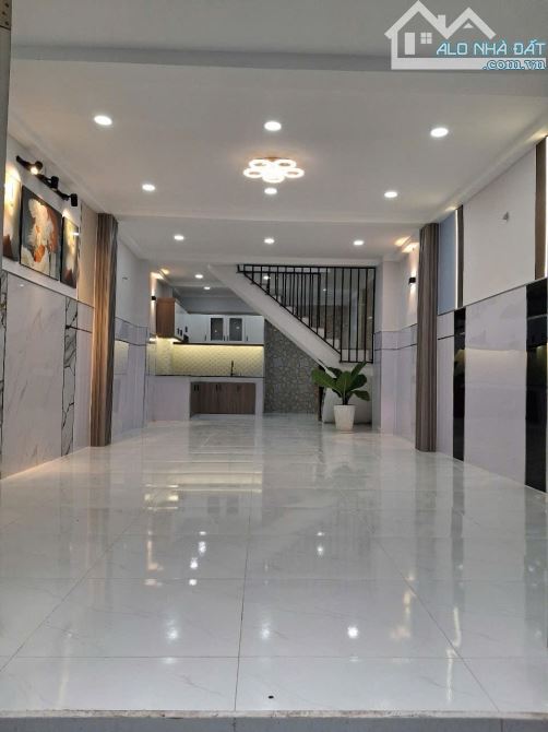 Tân Phus0 48m2- 2 tầng 3PN giá chỉ nhỉnh 4 tỷ. - 1