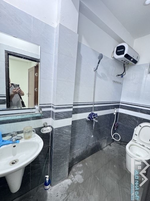 BÁN NHÀ NGÔ QUYỀN – 2 MẶT NGÕ Ô TÔ – PHÂN LÔ QUÂN ĐỘI – 51M² – GIÁ 9.8 TỶ - 1