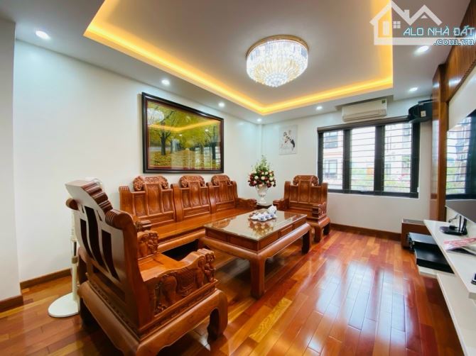 DÂN XÂY MỚI NGỌC THỤY, 7 CHỖ VÀO NHÀ, NỘI THẤT CAO CẤP, DT 68M2, MT 4.5M, 4T, HƠN 11 TỶ - 1