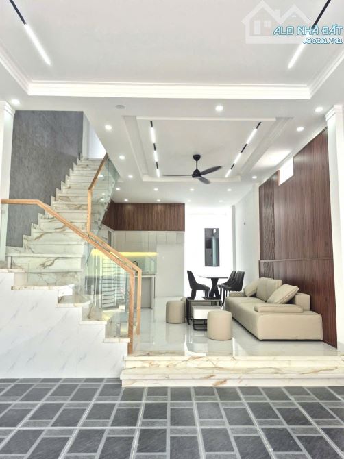 💥Nhà Mê,Mới,TC 5*20m,Hẻm 100 Amakhê,gần Nguyễn Tất Thành - 1