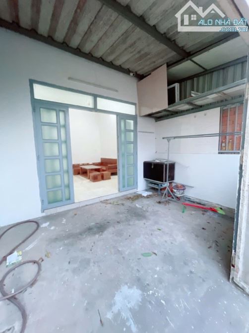 Nhà cấp 4, ở liền, 2 mặt hẻm trước và sau thoáng,76m2,Vĩnh Phú 38,Thuận An,Bình Dương - 1