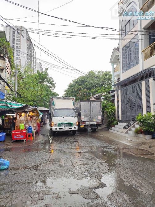 Nguyễn Hới bình tân 275m2 3 tầng giá chỉ 27 tỷ - 1