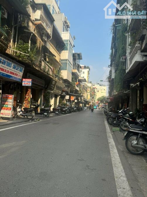 Bán nhà mặt phố quận hoàn kiếm 140m2-MT 5m vỉa hè rộng - 60 tỷ - 1