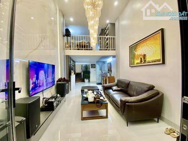 PHỐ THÔNG PHONG ĐỐNG ĐA 23 TỶ DT 100M MT 4M 6T Ô TÔ TRÁNH KINH DOANH ĐANG KINH DOANH - 1