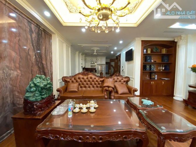 Bán nhà khu vực Mỹ Đình 1 phân lô,ô tô,tránh,vỉa hè,kinh doanh,sầm uất giá 26.5 tỷ - 1