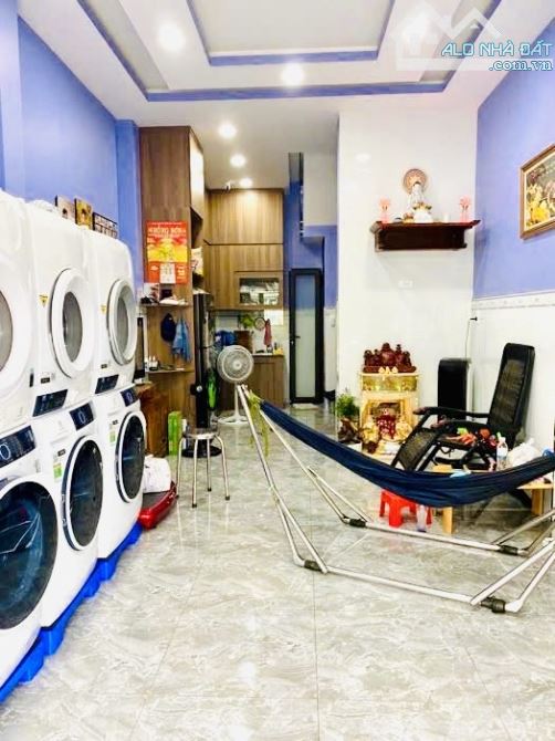 NHÀ MẶT TIỀN ĐẸP 4 TẦNG BTCT, Ô TÔ VÀO TỚI NHÀ, 35M2, SÁT Q.6, SHR - 1