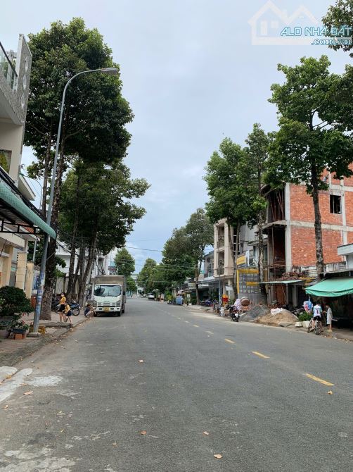 Nhà 1 trệt 3 lầu đường Trần Quang Khải, Ninh Kiều, Cần Thơ - 1