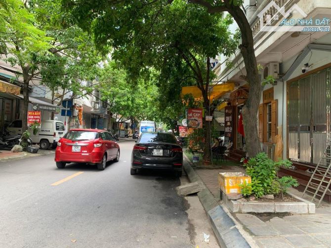 Bán Biệt thự mặt phố lô góc KĐT Văn Quán - Kinh doanh vỉa hè 2 bên giá tốt đầu tư - 1