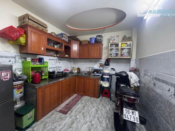 BÁN NHÀ 4 TẦNG KHU HƯƠNG LỘ 2 - HXH TRÁNH - 36M2 - GIÁ CHỈ NHỈNH 4 TỶ - 1