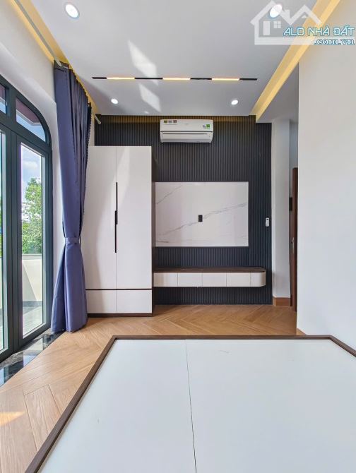 CHÍNH CHỦ BÁN NHÀ MT GẦN CÔNG AN XÃ LONG TRẠCH CẦN ĐƯỚC LONG AN, GIÁ 2 TỶ 6 - SHR - 90M2 - 12