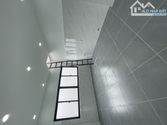 Nhà 4 tầng FULL NỘI THẤT đường TÂN CHÁNH HIỆP 18 phường TCH Q12 dt 62m2 (4mx16m), Hẻm Ôtô - 12