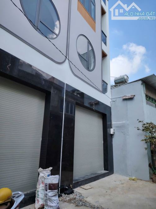 Hàng nóng Tân Phú, đường Trần Quang Cơ, hẻm xe hơi, nhà đẹp như hình vào ở ngay - 12