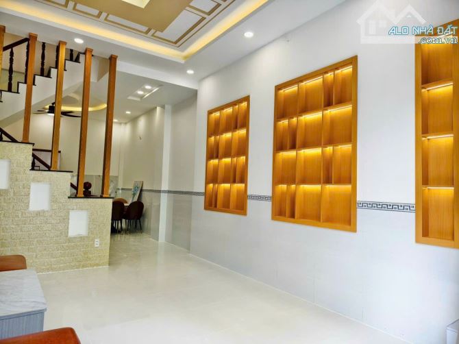 Nhà sổ riêng,chợ Minh Phát,giâ 5,5 tỷ thạnh xuân 22 - 14