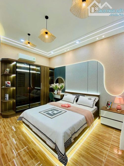Nhà 5 tầng FULL NỘI THẤT đường SỐ 3, phường 9 Quận Gò Vấp DT 58,2m2 (4x15) đường thông 10m - 15