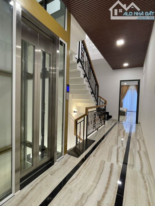 SIÊU PHẨM MẶT TIỀN ĐƯỜNG SỐ 13 𝐊Đ𝐓 𝐇𝐚̀ 𝐐𝐮𝐚𝐧𝐠 𝟐 - 𝐏. 𝐏𝐡𝐮̛𝐨̛́𝐜 𝐇𝐚̉𝐢 - 15