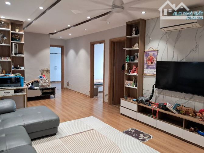 INTRACOM 1 TRUNG VĂN: TẦNG CAO - BAN CÔNG - 120M² - 3PN - 6.6 TỶ (9TL6970) - 15