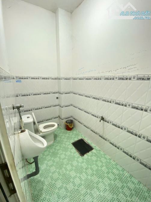 Bán nhà 1 trệt 1 lầu MT đường GS17 p.Dĩ An Tp.Dĩ An  DT: 200,4m2, thổ cư: 100% (10x20m) - 15