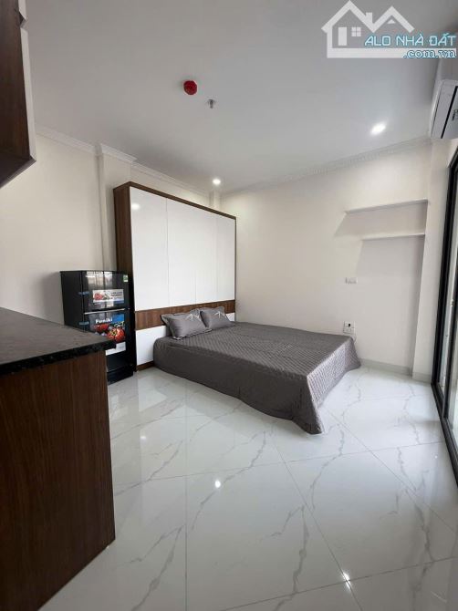 Cho thuê nhà CHDV phố Võng Thị, 85m2 x 7T, MT 7M, Thang Máy, 19P Apartment, Vị trí sát hồ - 18