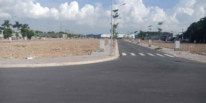 Cần bán gấp lô đất thổ cư 115m2 -1.4tỷ ngay khu tái định cư sân bay LT - 2