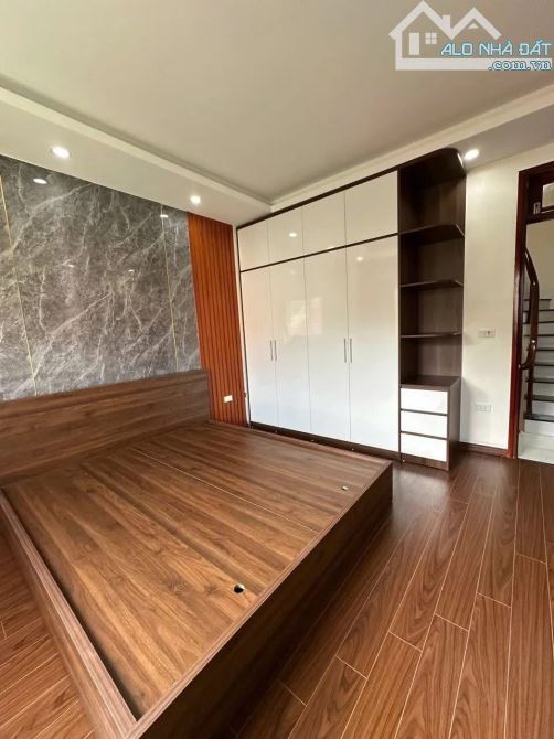 Nhà đẹp Đa sỹ , Kiến Hưng ,ôtô qua cửa , 30m 5T chỉ 8,4 tỷ - 2