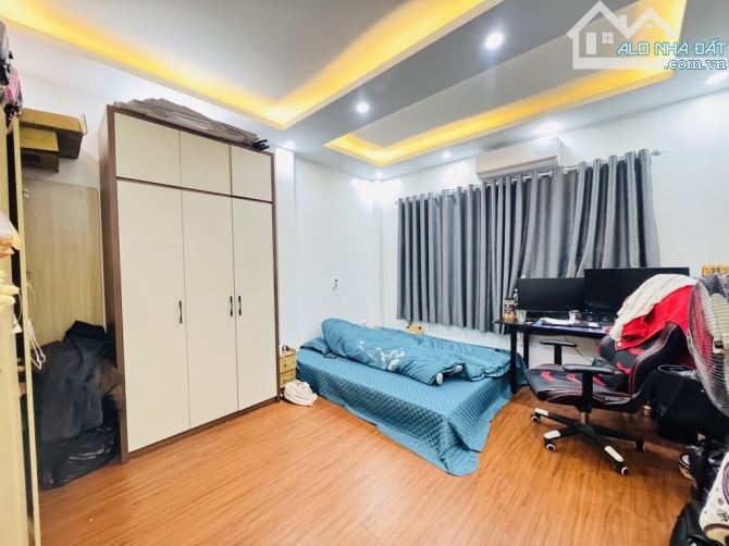 Bán nhà phố tam trinh 35m2 5 tầng còn mới  - ô tô kinh doanh  -  giá 9.8 tỷ - 2