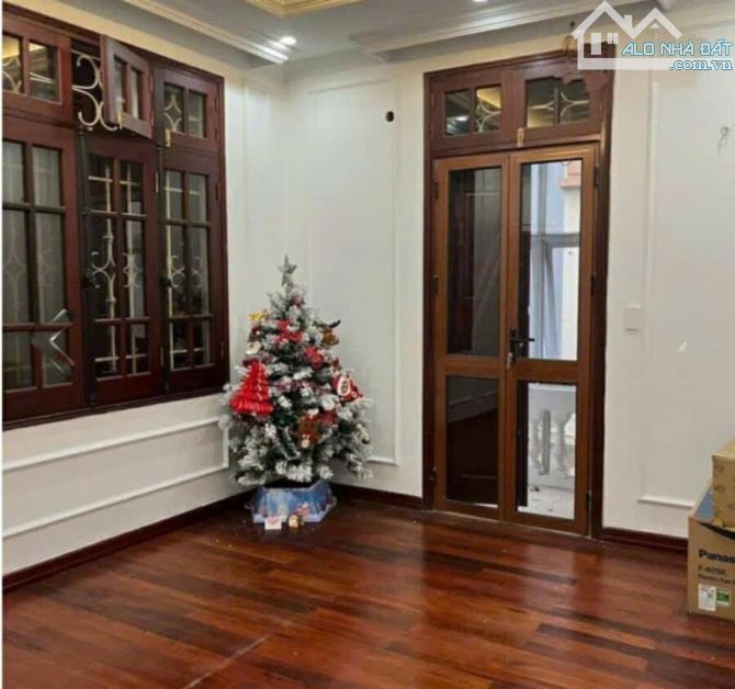 Biệt thự sân vườn Lưu Hữu Phước, DT200m2 x 4T x MT10m, ô tô chạy quanh nhà,giá chào 72 tỷ - 2