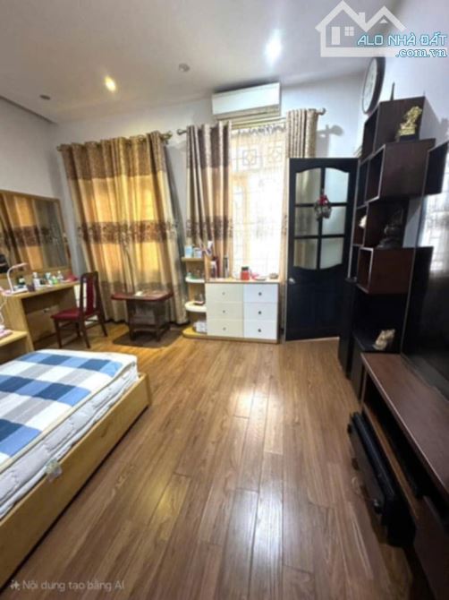 Bán Nhà Võng Thị – Tây Hồ, Gần Hồ Tây, DT85m2 x 3 tầng ,Thoáng sáng, Ở sướng, Giá 20.9 tỷ - 2